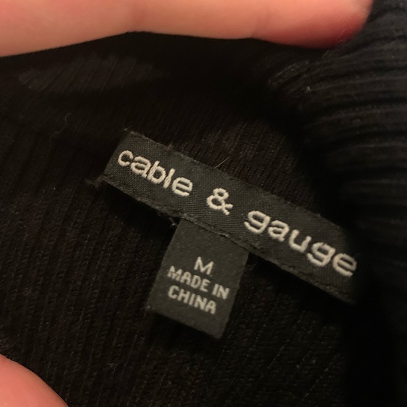 Ribbed turtleneck tank sweater - Picture 5 of 5